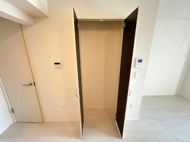 収納　リビング