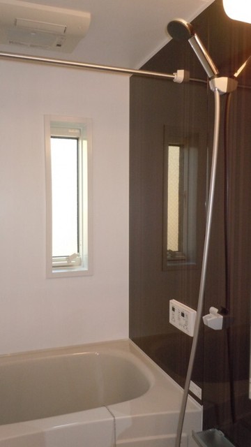 バス・シャワールーム　バスルーム