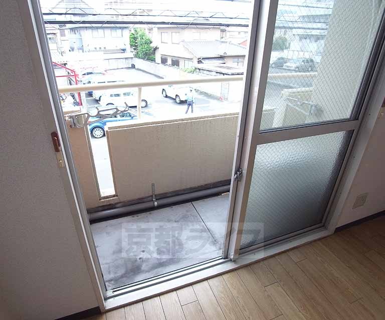 バルコニー　・お問い合わせは京都ライフまで・