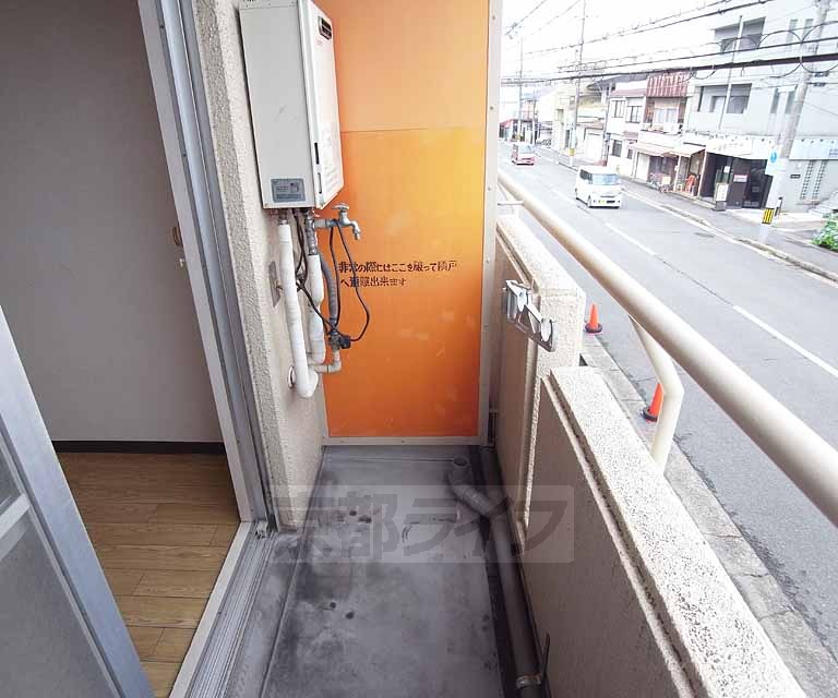 その他設備　バルコニーに洗濯機設置可能