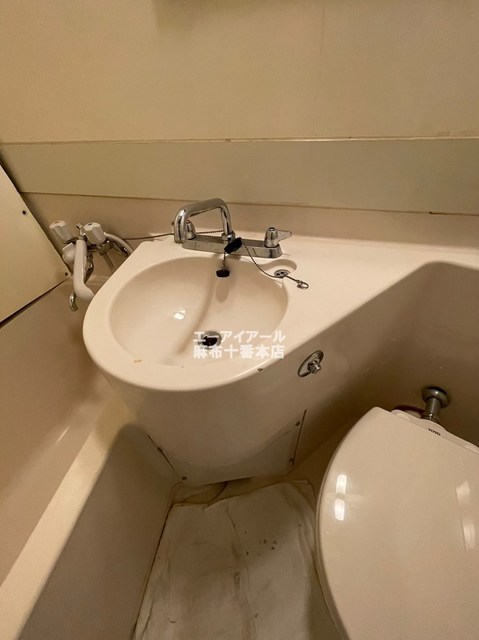 洗面設備　参考写真