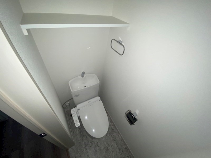 トイレ　別部屋参考写真