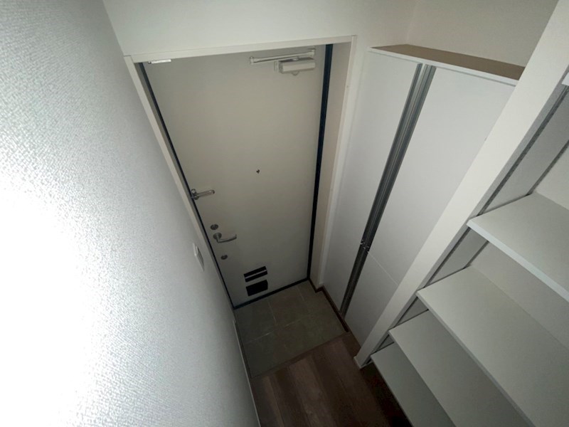 玄関　別部屋参考写真