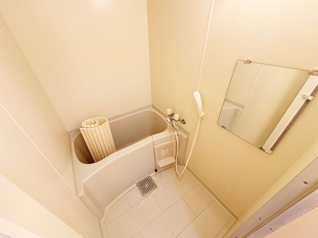 バス・シャワールーム　バス