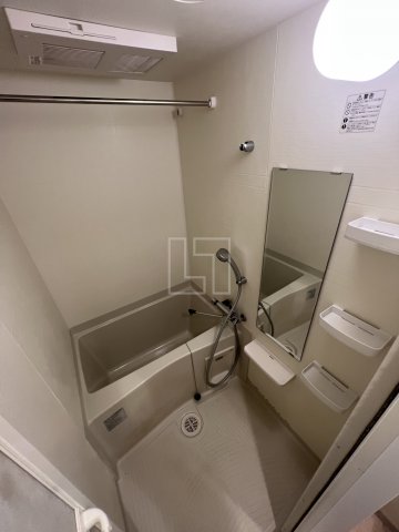 バス・シャワールーム　プレサンス松屋町駅前デュオ　浴室