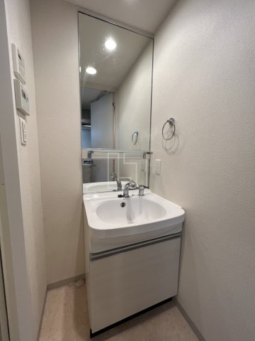 洗面設備　プレサンス松屋町駅前デュオ　独立洗面台