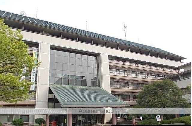 役所　成田市役所（役所）まで1300m