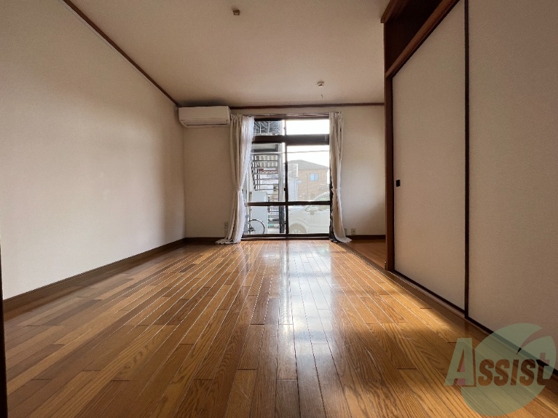 その他部屋・スペース　寝室がこちらがこちらです。とてもゆったりといていますね。