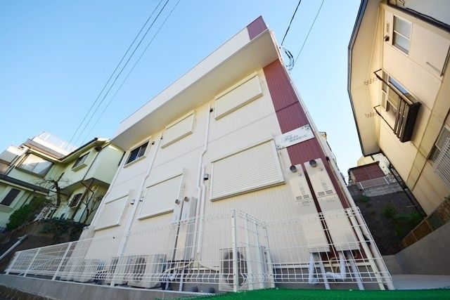 建物外観　★相鉄線の賃貸物件お部屋探しはタウンハウジング二俣川店へ★