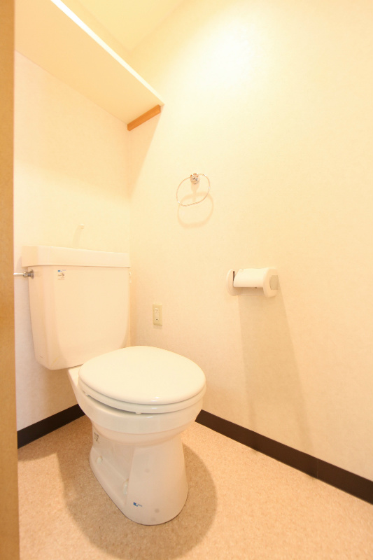 トイレ　グランドール萩山（グランドールハギヤマ）