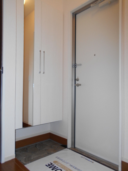 玄関　シューズボックス