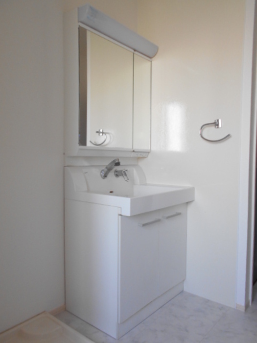 洗面設備　洗髪洗面化粧台