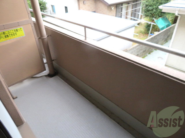 バルコニー　広々としたバルコニーです晴れの日は洗濯物が干せますね。