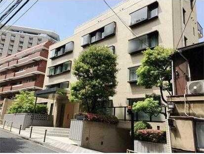 東京メトロ千代田線 湯島駅 徒歩5分 築38年
