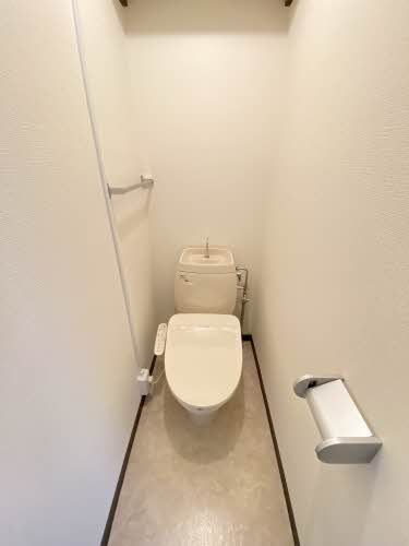 トイレ　トイレ