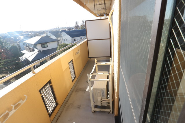 バルコニー　同物件別部屋写真