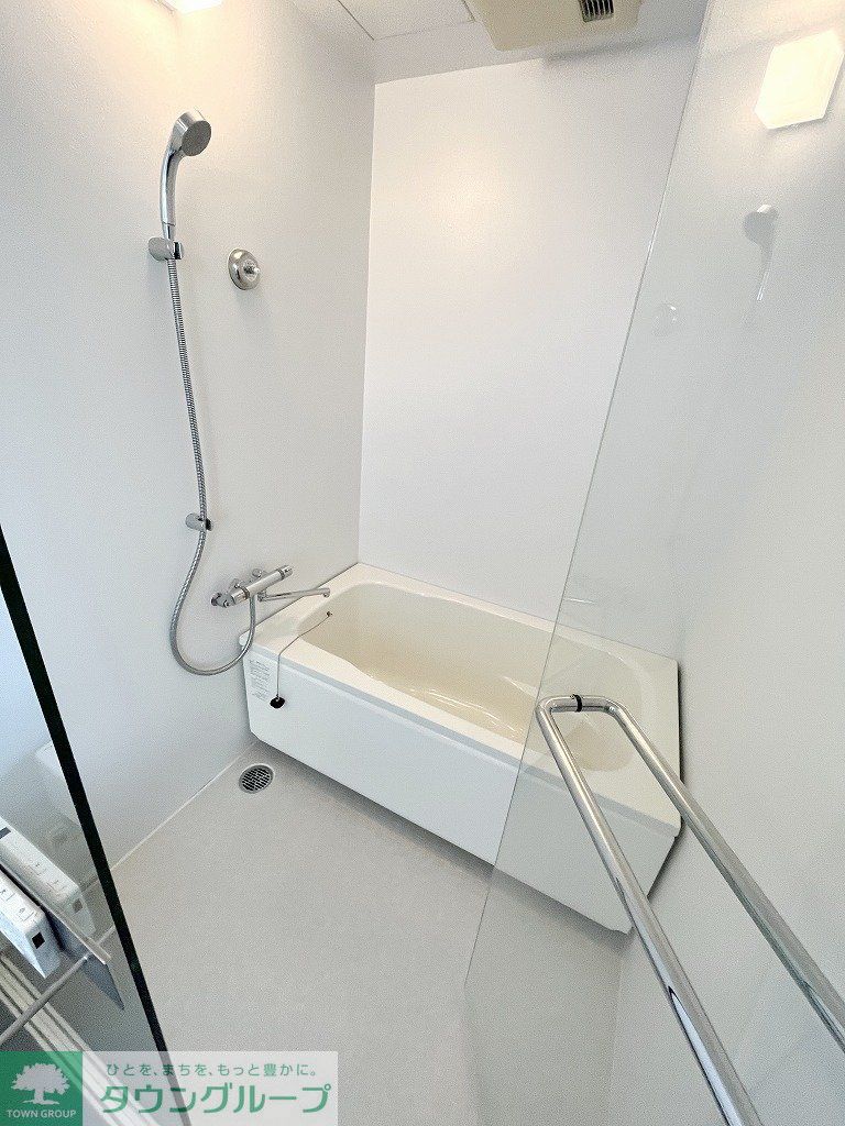バス・シャワールーム　バス