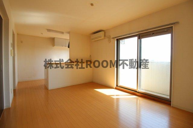 居室・リビング　使いやすい居間です