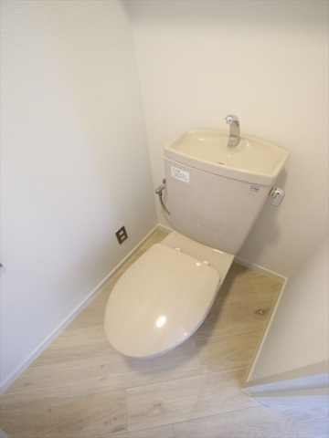 トイレ　トイレ