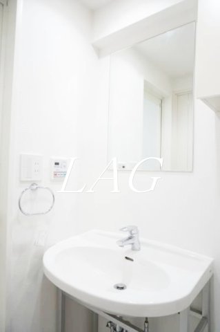 洗面設備　洗面台です。