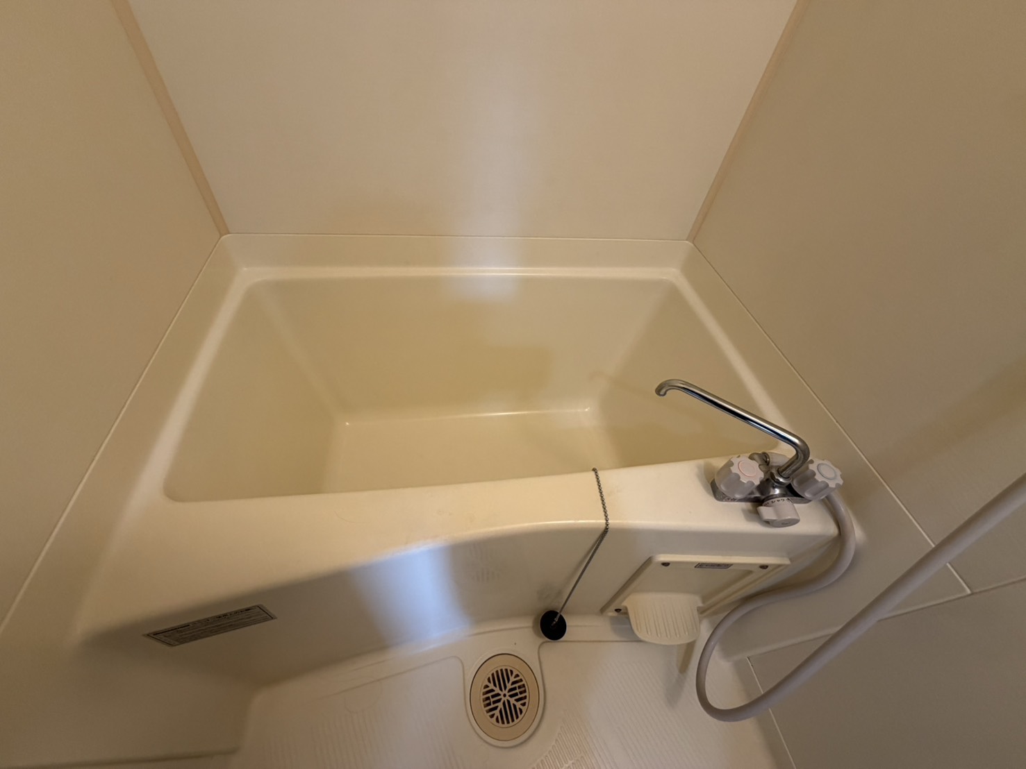 バス・シャワールーム　日々の疲れを癒すお風呂付です