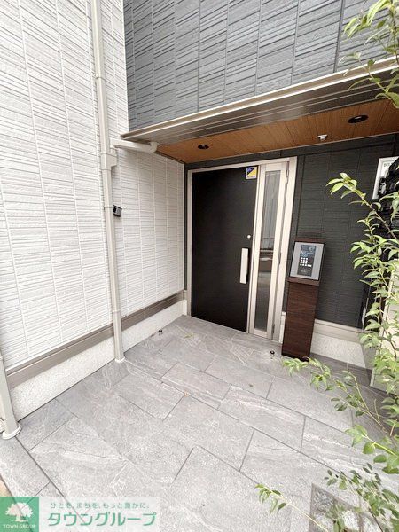 エントランス　エントランス