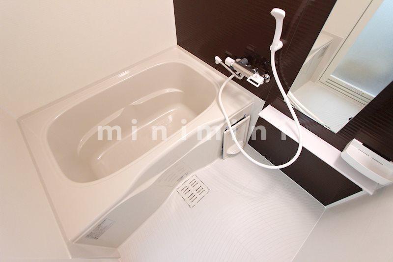 バス・シャワールーム　※写真は別号室のものですので現状優先とさせていただきます