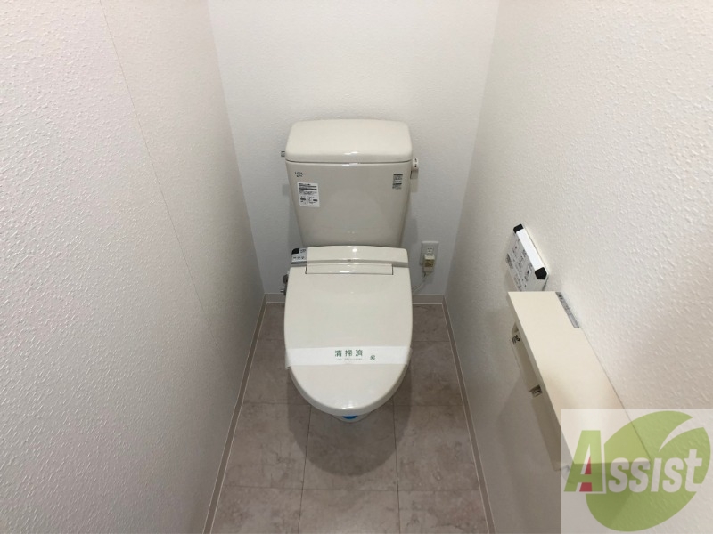 トイレ　ウォシュレット機能がついたトイレ。安心して使用できますね。
