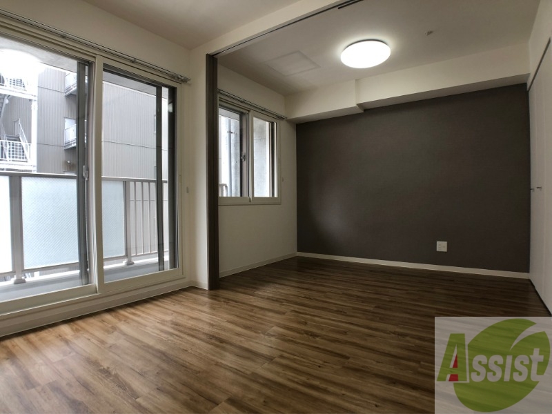 居室・リビング　広くてキレイなお部屋が広がっていて、充実した生活が送れそう。