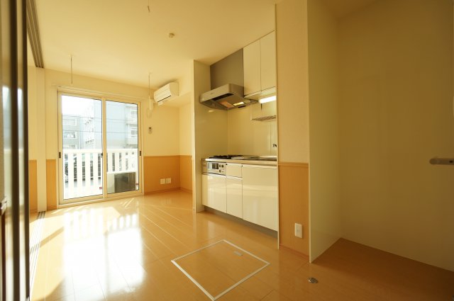 居室・リビング　※同物件・同タイプの写真です。