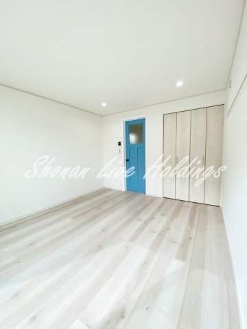 その他部屋・スペース　広々7.4帖♪お洒落なノンワックスフローリング