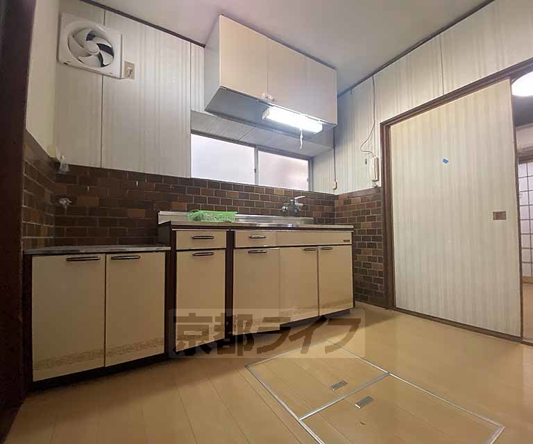 キッチン　ガスコンロ設置可