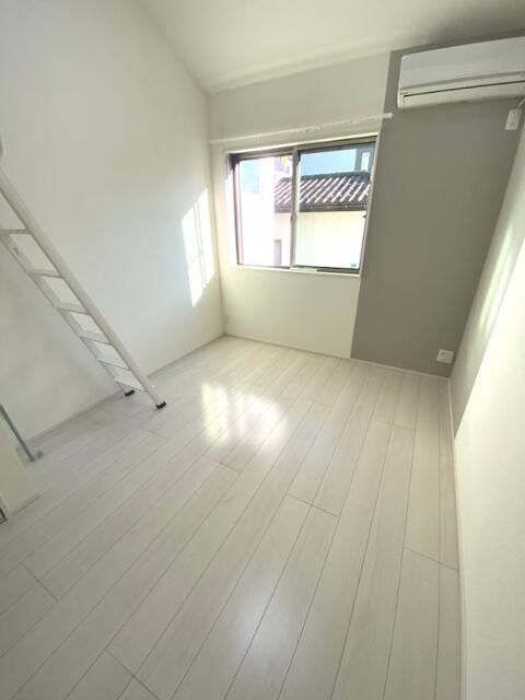 居室・リビング　洋室