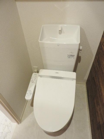 トイレ　コンパクトで使いやすいトイレです