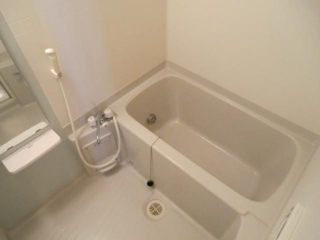 バス・シャワールーム　追い焚き機能付き