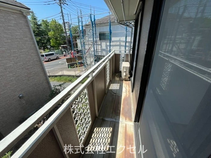 バルコニー　南向きで日当たり良好です。