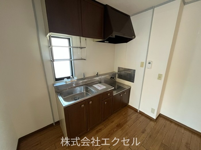 キッチン　お好きなコンロを設置していただけます。