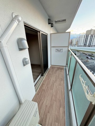 バルコニー　落ち着いた時間を過ごせるバルコニーです