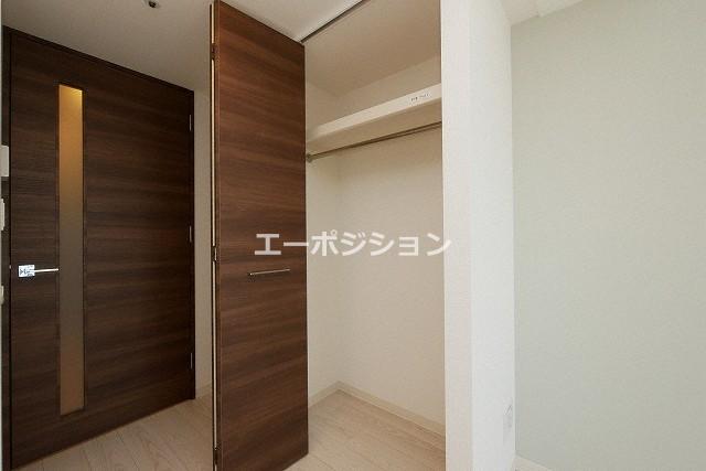 収納　MELDIA CREST TAPP NAMBA-WEST