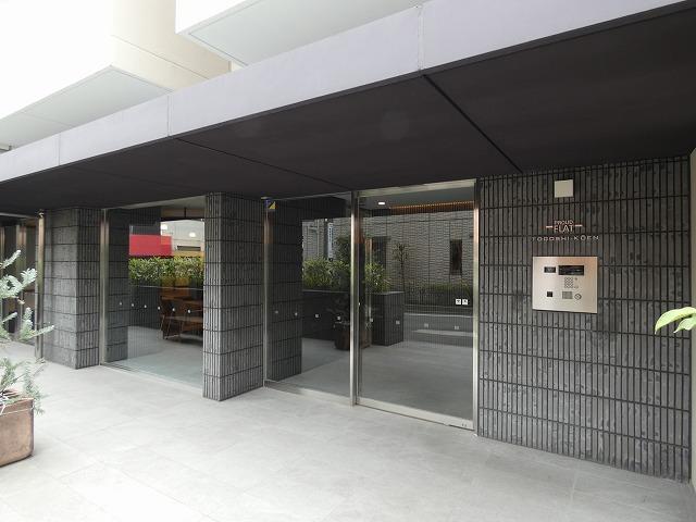 エントランス　エントランス