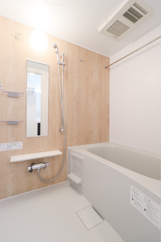 バス・シャワールーム　図面と現状に相違がある場合には現状を優先