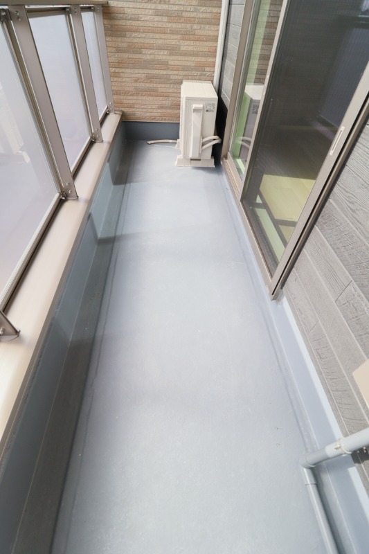 バルコニー　図面と現状に相違がある場合には現状を優先