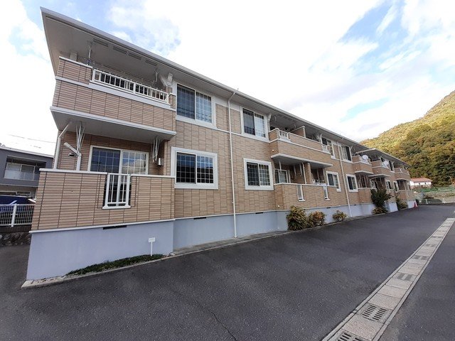 建物外観　外観は落ち着いています