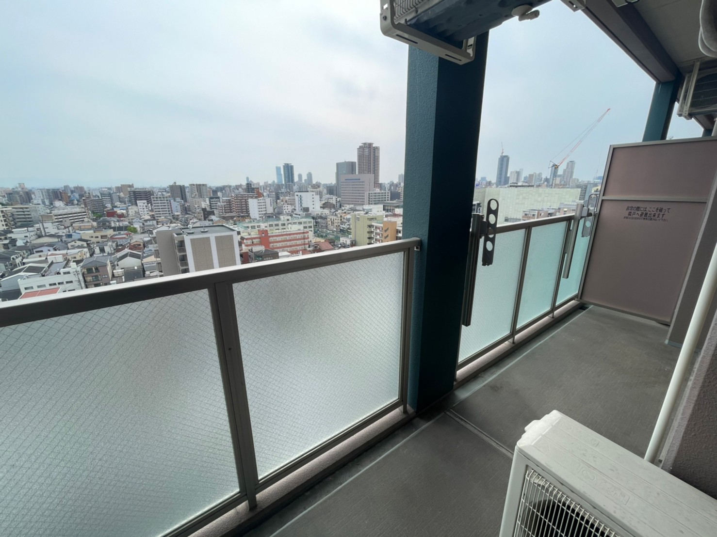 バルコニー　同タイプ同モデルを使用