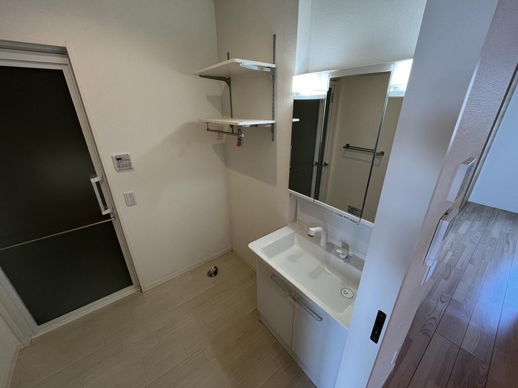 洗面設備　同建物別号別間取り参考