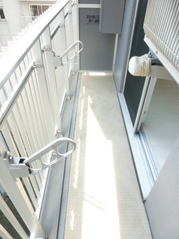 バルコニー　※別室参考写真