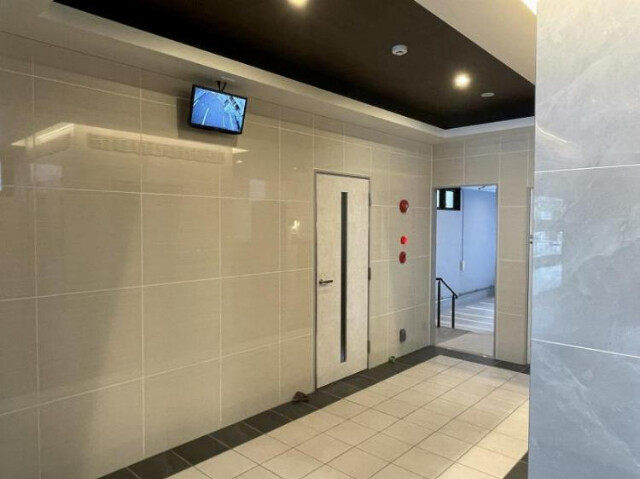 エントランス　エントランス