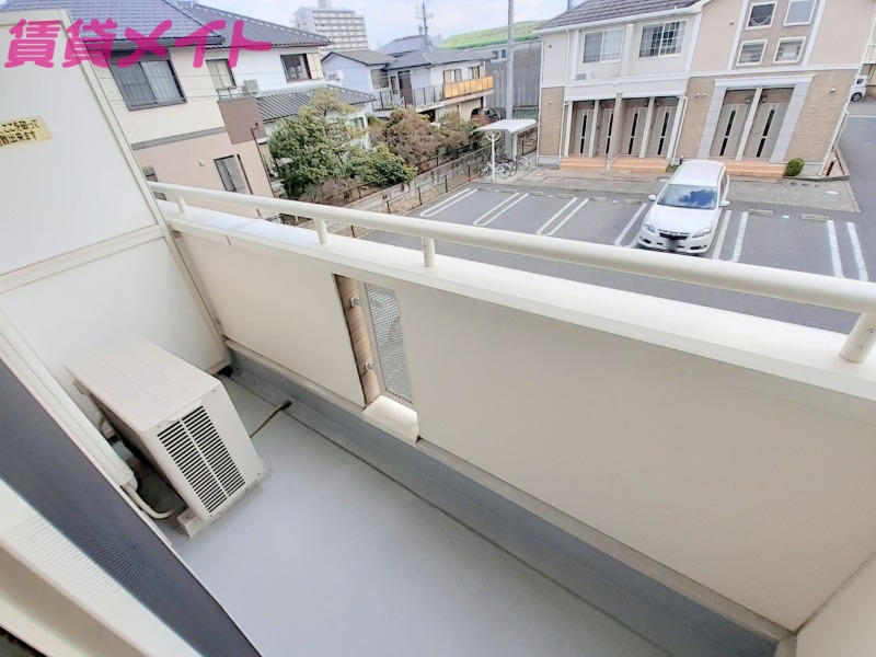 バルコニー　反転タイプ参考写真