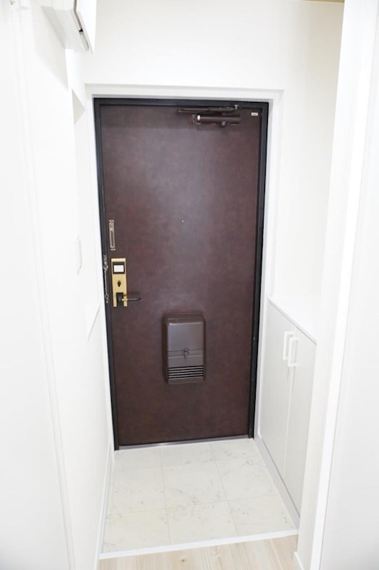 玄関　シューズボックス付きの玄関