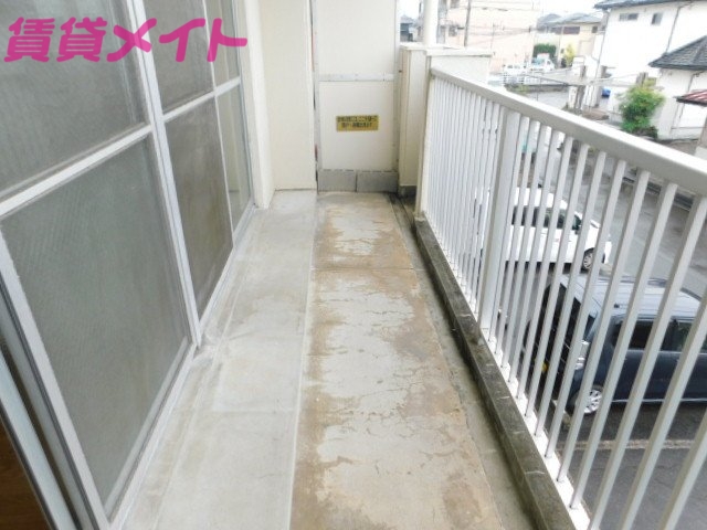 バルコニー　同タイプ部屋写真です。